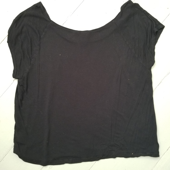 H&M Boxy Top with pocket - Picture 3 of 3